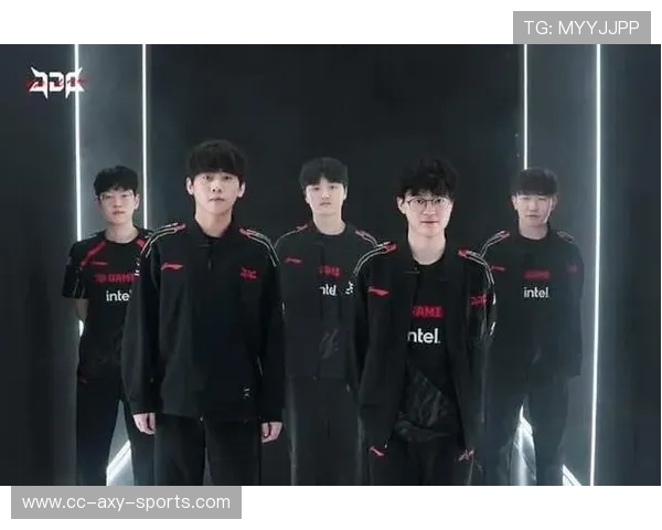 JDG与LNG激战正酣 谁将成为LPL赛季的冠军之争最大悬念