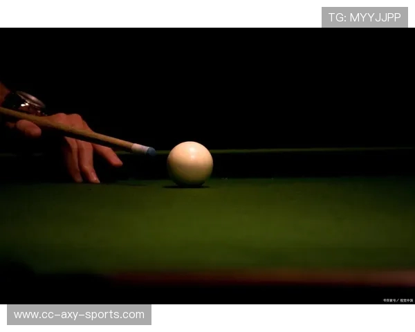 台球技术精髓解析：从基础技巧到进阶战术全方位剖析