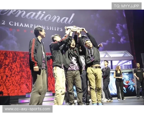 100 Thieves战队再度崛起 揭秘他们背后的成功秘诀与未来规划