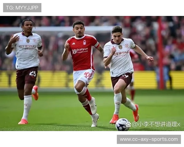 利物浦与萨尔茨堡激战正酣谁将赢得这场精彩对决 利物浦与萨尔茨堡激战正酣谁将赢得这场精彩对决